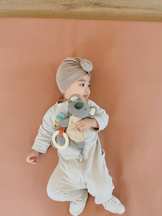 Bitzy Crinkle Sensory Toy-Sensory Toy-Itzy Ritzy-Stella Violet Boutique in Arvada, Colorado